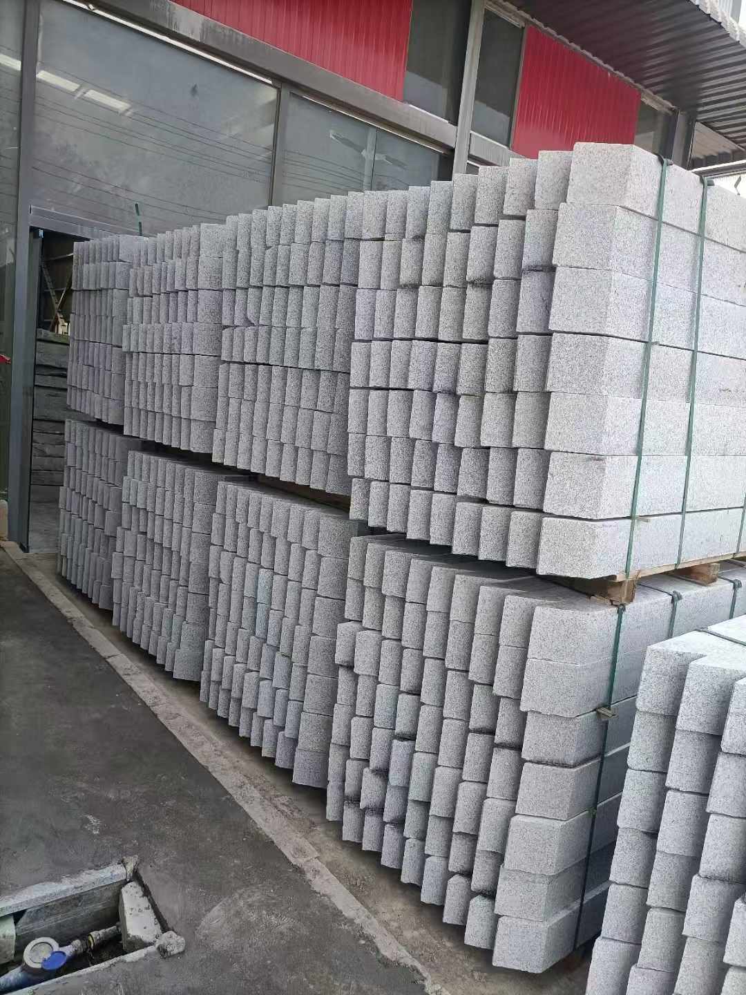 渭南芝麻白树围石 树池