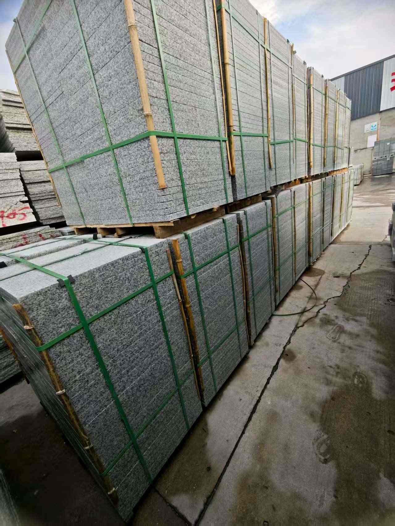 渭南芝麻白地铺版 石材地铺石